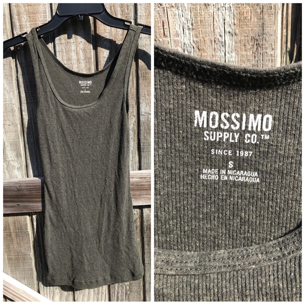 Small Mossimo tanktop
